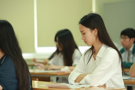 Đề thi tốt nghiệp THPT 2025 môn Lịch sử, mã đề 0828