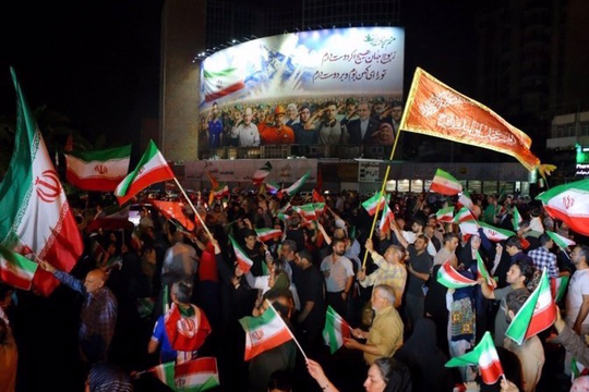 Lệnh ngừng bắn vẫn được duy trì, Iran xử tử và bắt giữ nhiều gián điệp