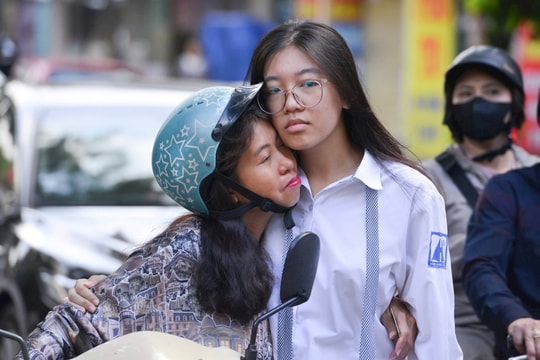 Đáp án đề thi tốt nghiệp THPT 2025 môn Ngữ văn (tham khảo)