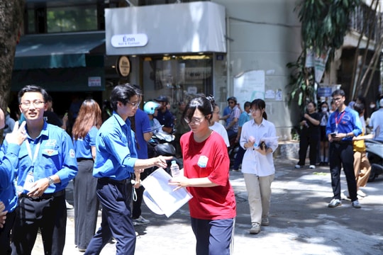 Đáp án đề thi tốt nghiệp THPT 2025 môn Vật Lý, mã đề 0217 (tham khảo)