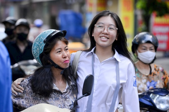 Đề thi tốt nghiệp THPT 2025 môn GDKTPL, mã đề 1026