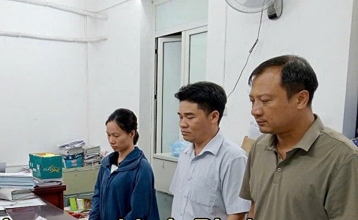 Khởi tố nguyên Giám đốc Chi nhánh Văn phòng đăng ký đất đai tại Hòa Bình