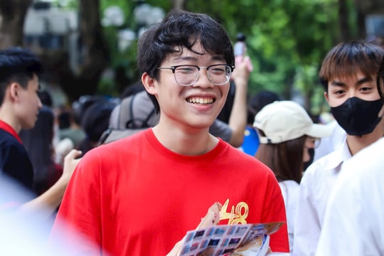 Đề thi tốt nghiệp THPT 2025 môn Tiếng Anh, mã đề 1139