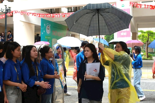 Đáp án đề thi tốt nghiệp THPT 2025 môn Vật Lý, mã đề 0237 (tham khảo)