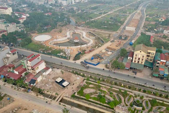 Đôn đốc công tác giải phóng mặt bằng dự án đường sắt tốc độ cao