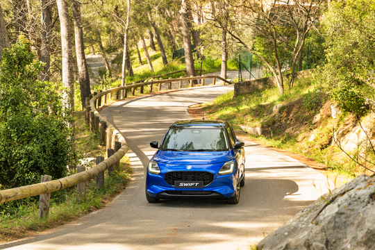 Suzuki Swift 2025 tái xuất thị trường Việt, giá bán từ 569 triệu đồng