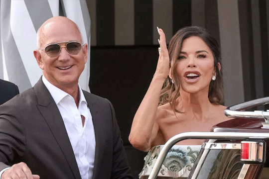 ‏Từ đám cưới của Jeff Bezos, những người siêu giàu làm hợp đồng hôn nhân như thế nào?‏