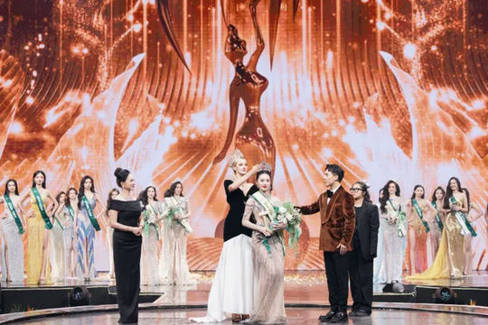 Ngô Thị Trâm Anh đăng quang Hoa hậu Trái đất Việt Nam 2025