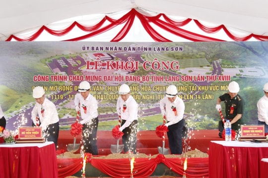 Lạng Sơn: Khởi công và gắn biển 2 công trình thuộc Đề án thí điểm xây dựng cửa khẩu thông minh