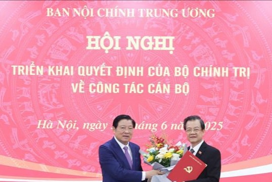 Điều động đồng chí Lê Hồng Quang giữ chức Phó Trưởng Ban Nội chính Trung ương