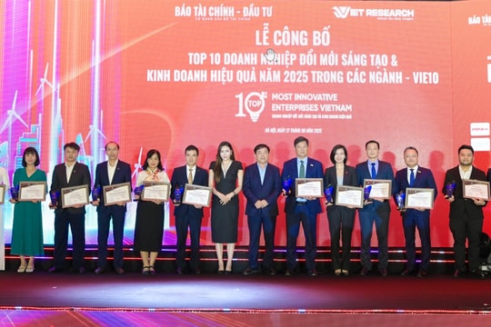 Petrovietnam và nhiều doanh nghiệp thành viên được vinh danh tại Lễ trao giải ESG Việt Nam Xanh 2025