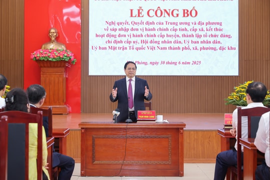 Thủ tướng Phạm Minh Chính: Không để người dân 'sợ hay ngại' khi đến cơ quan công quyền