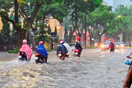 Vùng núi Bắc Bộ tiếp tục mưa, cảnh báo lũ quét và sạt lở