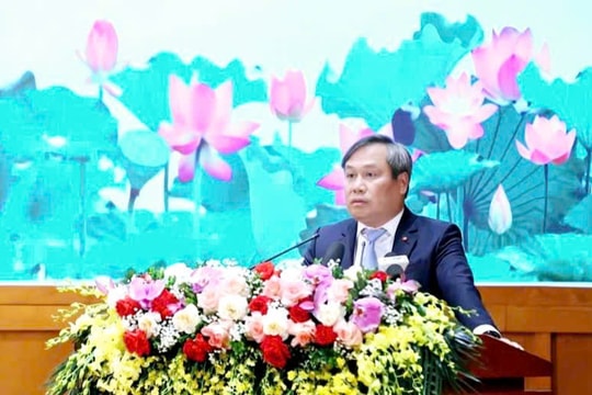 Quảng Ninh: Công bố các quyết định về thực hiện mô hình chính quyền địa phương 2 cấp