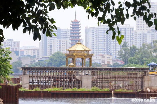 Sông Tô Lịch xuất hiện đập tràn “lạ mắt” sau hơn 4 tháng thi công