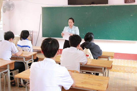 Chưa đạt 1 điểm mỗi môn, vẫn vào lớp 10 công lập ở Đắk Lắk