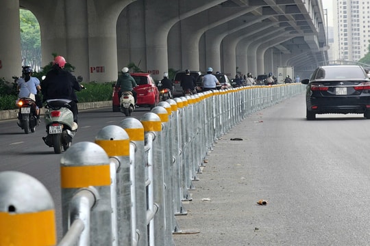 Hà Nội thực hiện phân làn đường Phạm Văn Đồng từ 4/7