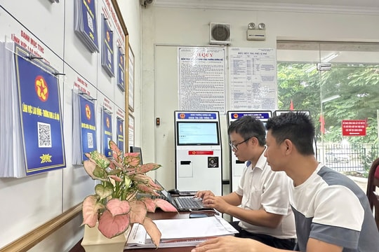 Hà Nội giao chỉ tiêu 100% tiếp nhận hồ sơ hành chính trực tuyến từ tháng 9
