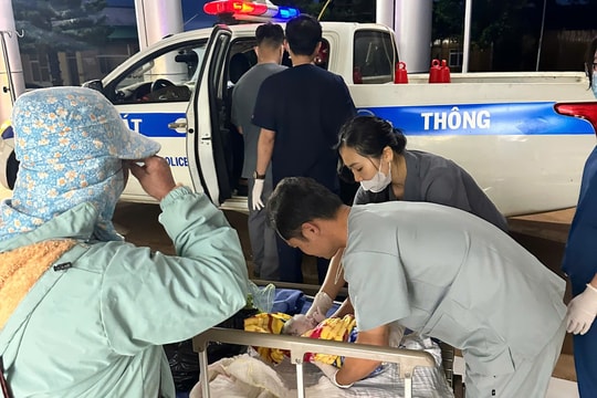 Lâm Đồng: CSGT hỗ trợ sản phụ sinh con an toàn trên xe đặc chủng