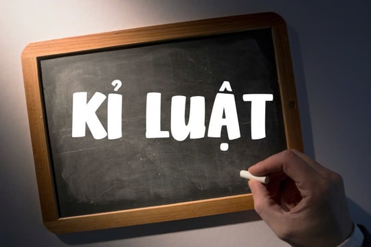 Chính phủ bỏ một số hình thức kỷ luật đối với cán bộ, công chức