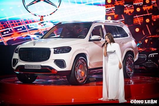 Cận cảnh SUV siêu sang Mercedes-Maybach GLS 600 giá hơn 12 tỷ đồng