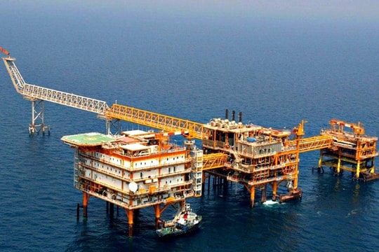 Giá xăng dầu hôm nay 5/7/2025: Giá dầu giảm khi Iran tái khẳng định cam kết với hiệp ước hạt nhân