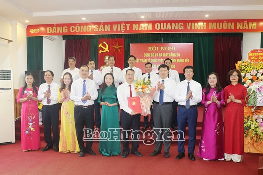 Công bố quyết định Thành lập Ủy ban MTTQ Việt Nam tỉnh Hưng Yên