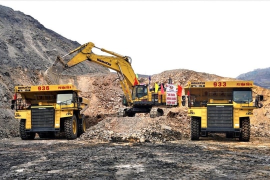 Khởi tố một thành viên Hội đồng quản trị Than Đèo Nai - Cọc Sáu