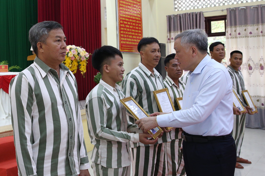 Hội đồng tư vấn đặc xá hướng dẫn thực hiện đặc xá năm 2025 (đợt 2)