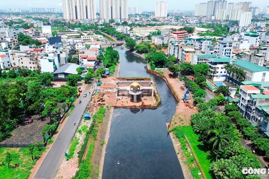 Hà Nội yêu cầu sông Tô Lịch 'sạch đẹp hai bờ' trước 30/8