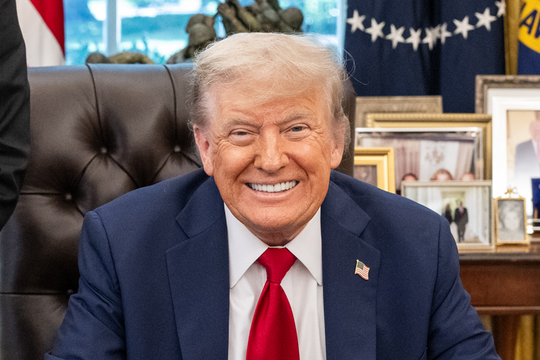 Kinh tế toàn cầu căng thẳng trước hạn chót áp thuế của Mỹ