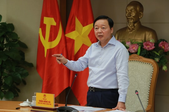 Bổ sung tiêu chuẩn, quy chuẩn về đầu máy, động cơ, toa xe vận hành trên đường sắt tốc độ cao