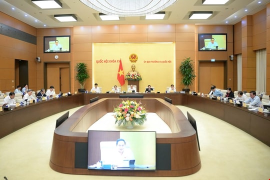 Xem xét điều chỉnh Chương trình lập pháp năm 2025