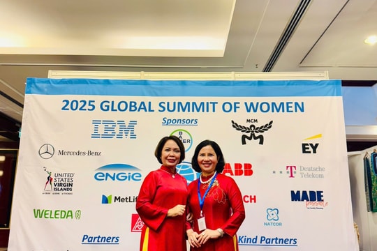 Tổng Giám đốc Dược phẩm Tâm Bình dự Hội nghị Thượng đỉnh Phụ nữ toàn cầu 2025