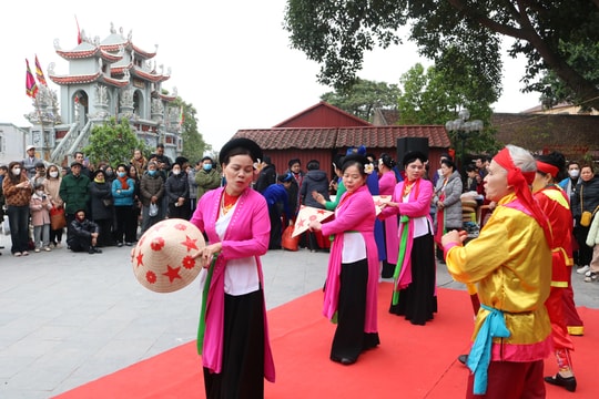 Nghệ thuật chèo tỉnh Bắc Ninh được đưa vào Danh mục Di sản văn hóa phi vật thể quốc gia