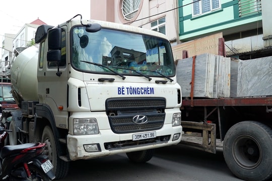 Hà Nội: Đường An Khánh 'oằn' mình trước áp lực hạ tầng và lưu lượng giao thông lớn