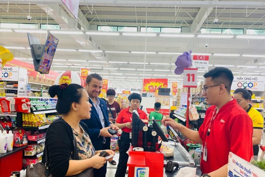 Mưa lũ đẩy giá thực phẩm tăng, CPI tháng 10/2025 nhích 0,2%