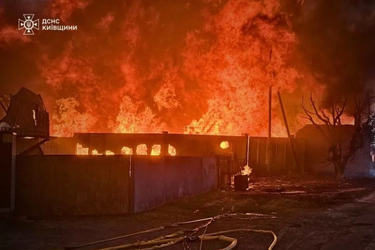 Nga tiến hành cuộc không kích lớn nhất vào Ukraine kể từ đầu cuộc chiến