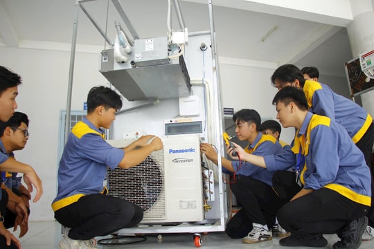 Luật Giáo dục nghề nghiệp (sửa đổi): Mở đường cho mô hình 'trung học nghề', gỡ nút thắt phân luồng