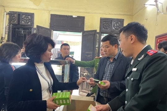 63/84 cơ sở kiểm tra vi phạm an toàn thực phẩm ở Hà Nội: Nhiều nơi bị đình chỉ, công khai vi phạm để răn đe