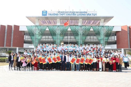 Ninh Bình có 3 trường THPT chuyên giữ nguyên tên sau sắp xếp