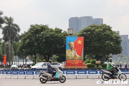 Hà Nội lắp gần 300 màn hình LED phục vụ kỷ niệm 80 năm Cách mạng tháng Tám và Quốc khánh