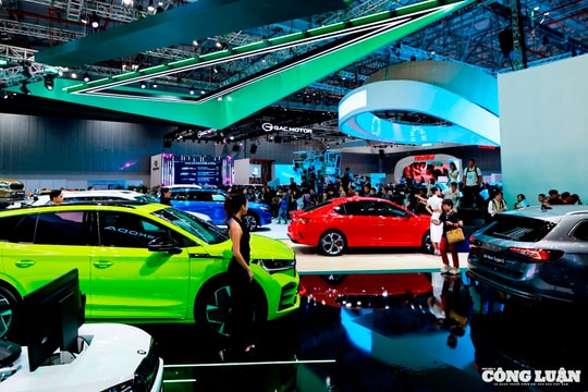 Nỗ lực kích cầu, tiêu thụ ô tô lên đỉnh 6 tháng đầu năm