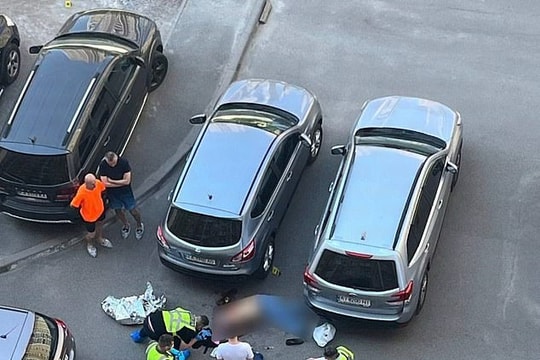 Video đại tá tình báo Ukraine bị ám sát ngay tại Kiev, kẻ tấn công đang bỏ trốn