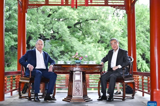 Trung Quốc và Nga thảo luận về mối quan hệ với Mỹ và vấn đề Ukraine