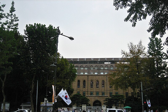 Hơn 8.000 sinh viên y Hàn Quốc chuẩn bị trở lại lớp sau 17 tháng bỏ học