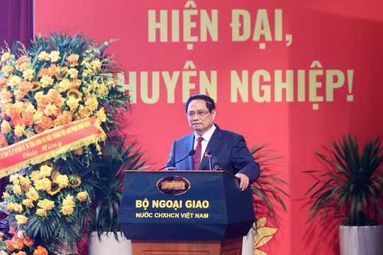 Thủ tướng Phạm Minh Chính: Phát huy mạnh mẽ khát vọng, cống hiến và hy sinh của đội ngũ cán bộ ngoại giao
