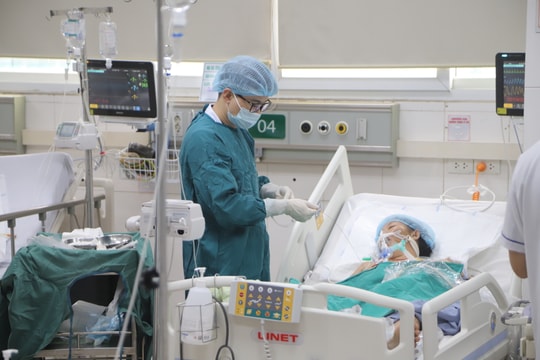 2 Nghị định lớn của ngành Y sẽ được ban hành về phụ cấp đặc thù và bảo vệ an toàn cho nhân viên y tế