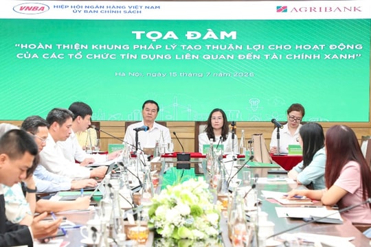 Tọa đàm “Hoàn thiện khung pháp lý tạo thuận lợi cho hoạt động của các tổ chức tín dụng liên quan đến Tài chính xanh”