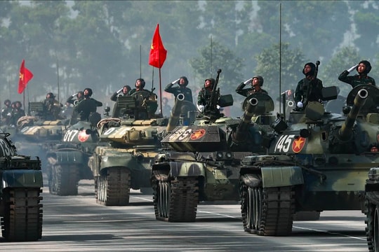 Dàn khí tài hiện đại tham gia tổng hợp luyện diễu binh A80